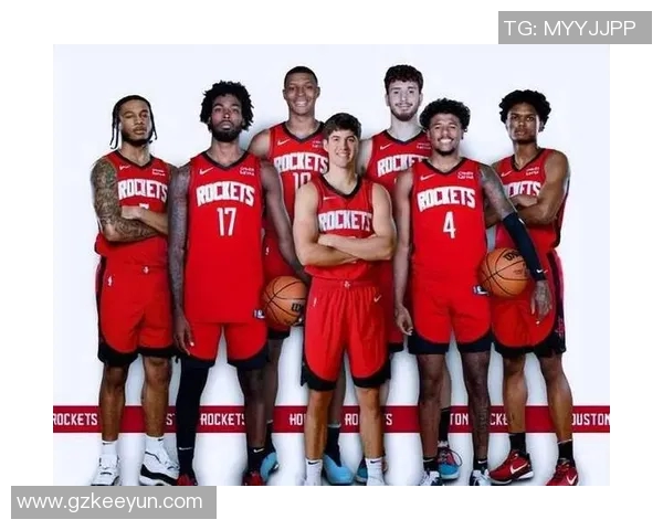 二少离开火箭遇困境，惠特摩尔19分末节没球权，杰伦格林复出又伤