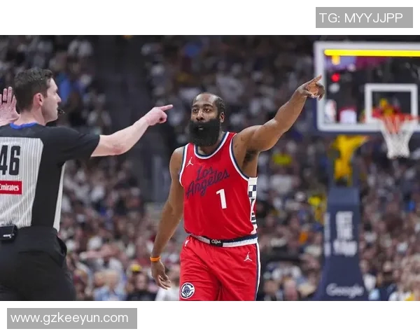 和卢交流过自己的出场时间？哈登：我感觉真的很好 感觉更年轻了