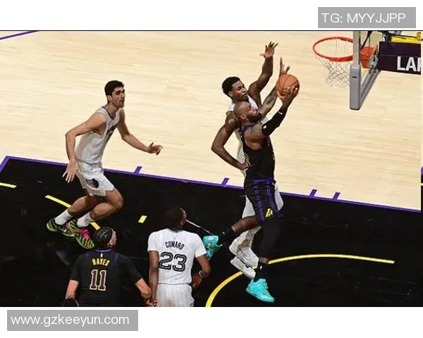 11胜0负！本赛季关键时刻净效率前十：湖人+33.5力压雷霆排名第一