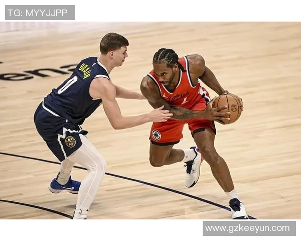 伦纳德15中9轰26分5板3断，个人连续19场20+